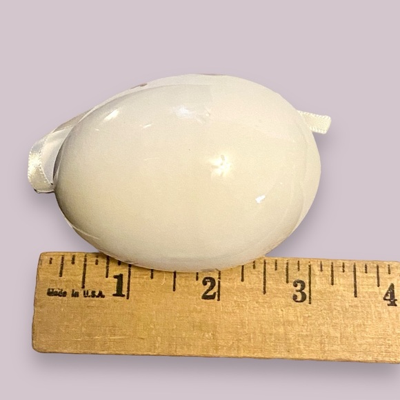 Set of 7 VTG China Bella Lux Christmas Tree Ornament Eggs Rabbits w/White Ribbon - Picture 8 of 8